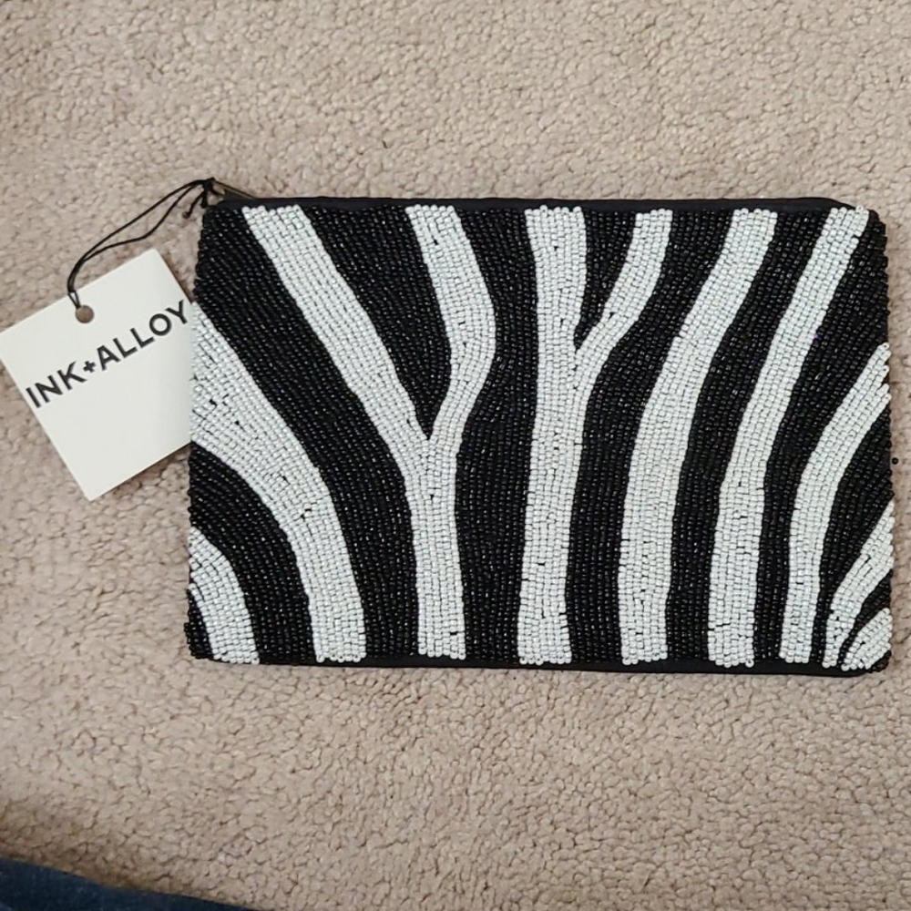 ALLOY Black & White Beaded Zebra-Print Wristlet Clutch